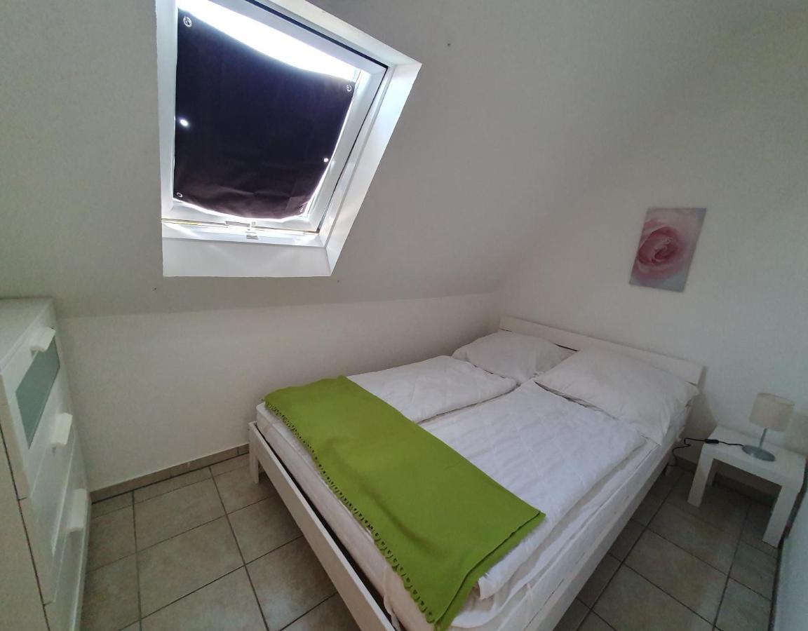 Ferienwohnung Luisa Im Haus Maarten Cuxhaven Exteriör bild