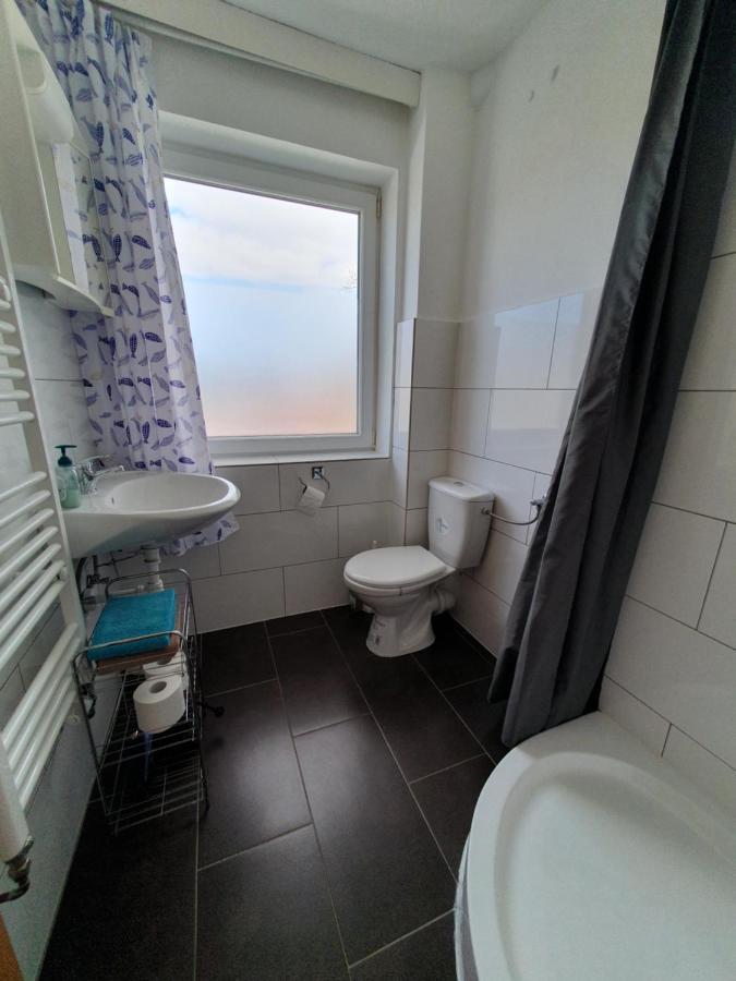 Ferienwohnung Luisa Im Haus Maarten Cuxhaven Exteriör bild